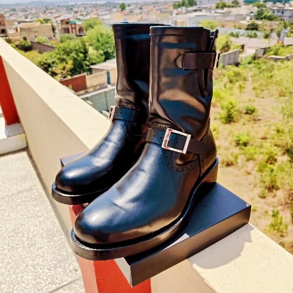 Premium calf leather boots for men – durable leather sole with rubber padding – Goodyear welted – BT-CL-009