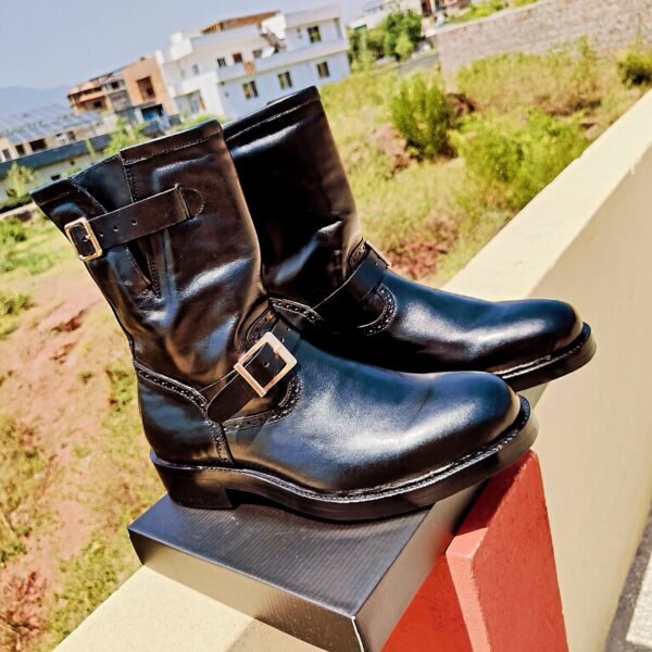 Premium calf leather boots for men – durable leather sole with rubber padding – Goodyear welted – BT-CL-009