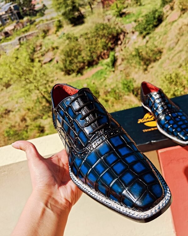 Norwegian Welt Oxfords in croc-embossed leather with luxury detailing and classic construction