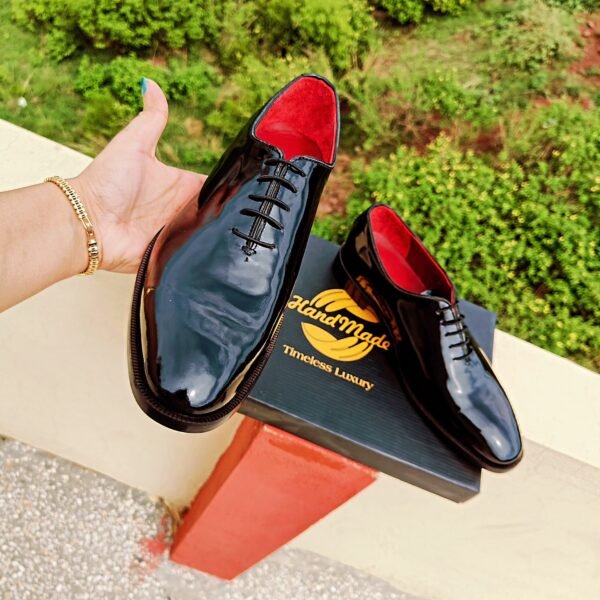 Patent Wholecut Oxfords for men – glossy one-piece leather dress shoes – OX-PW-033