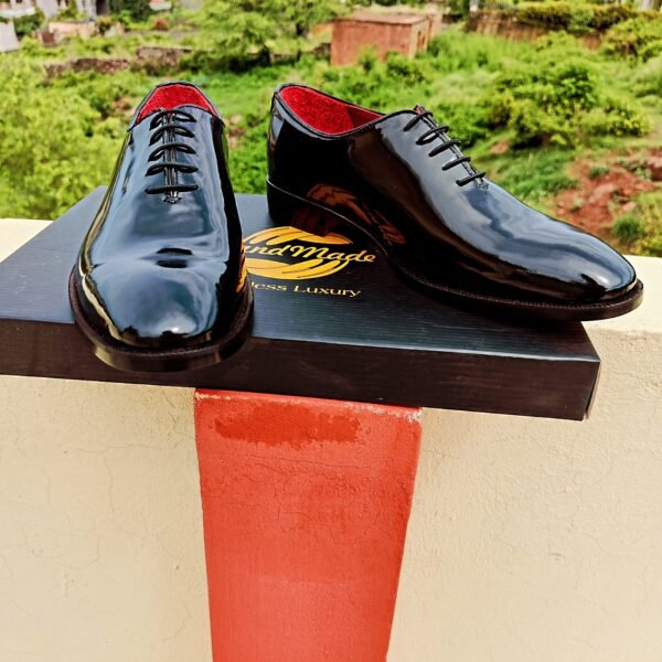 Patent Wholecut Oxfords for men – glossy one-piece leather dress shoes – OX-PW-033